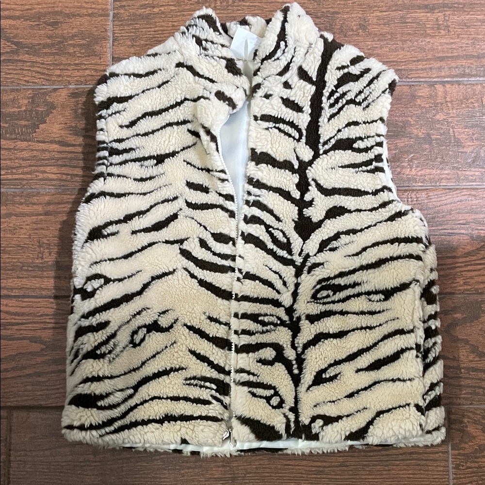 Frankly My Dear full zip faux fur zebra print vest